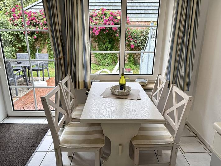 Appartement entier, Gemütliche 2-Zimmer Ferienwohnung für 4 Personen, strandnah in Westerland in Westerland, Sylt (Gemeinde)