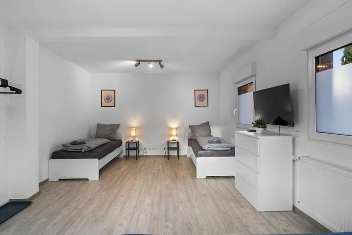 Ferienwohnung für 8 Personen, mit Balkon und Garten