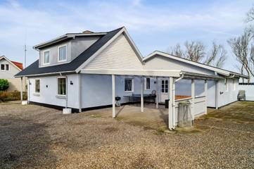 Ferienhaus für 10 Personen, mit Terrasse und Sauna in Jegindø