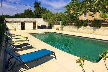 Cottage pour 6 personnes, avec terrasse et jardin à Bédarrides