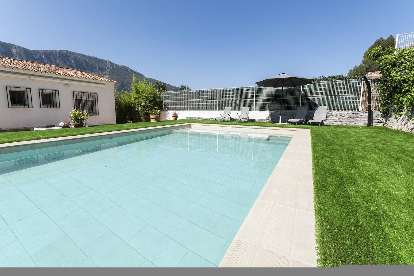 Cova De L'Aire - Charming house with private swimming pool and free Wifi in La Drova, Barx