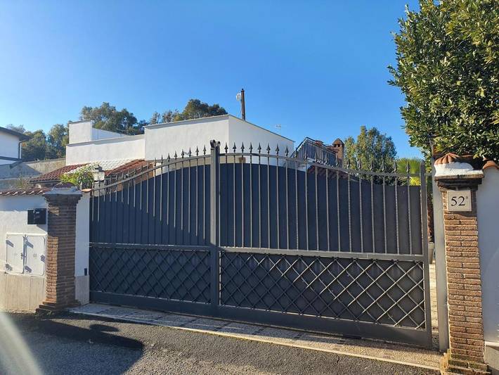 Villa pour 10 personnes, avec jardin, adapté aux familles à Rome - 4