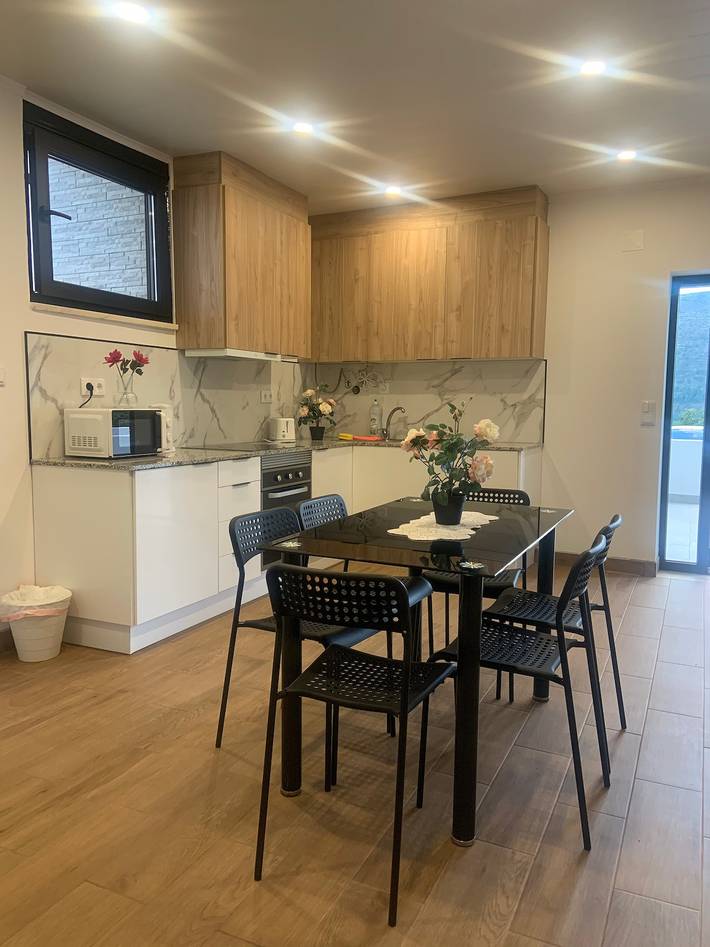 House Near Mira de Aire Caves – Spacious and Perfect for Groups in Mira de Aire, Parque Natural das Serras de Aire e Candeeiros