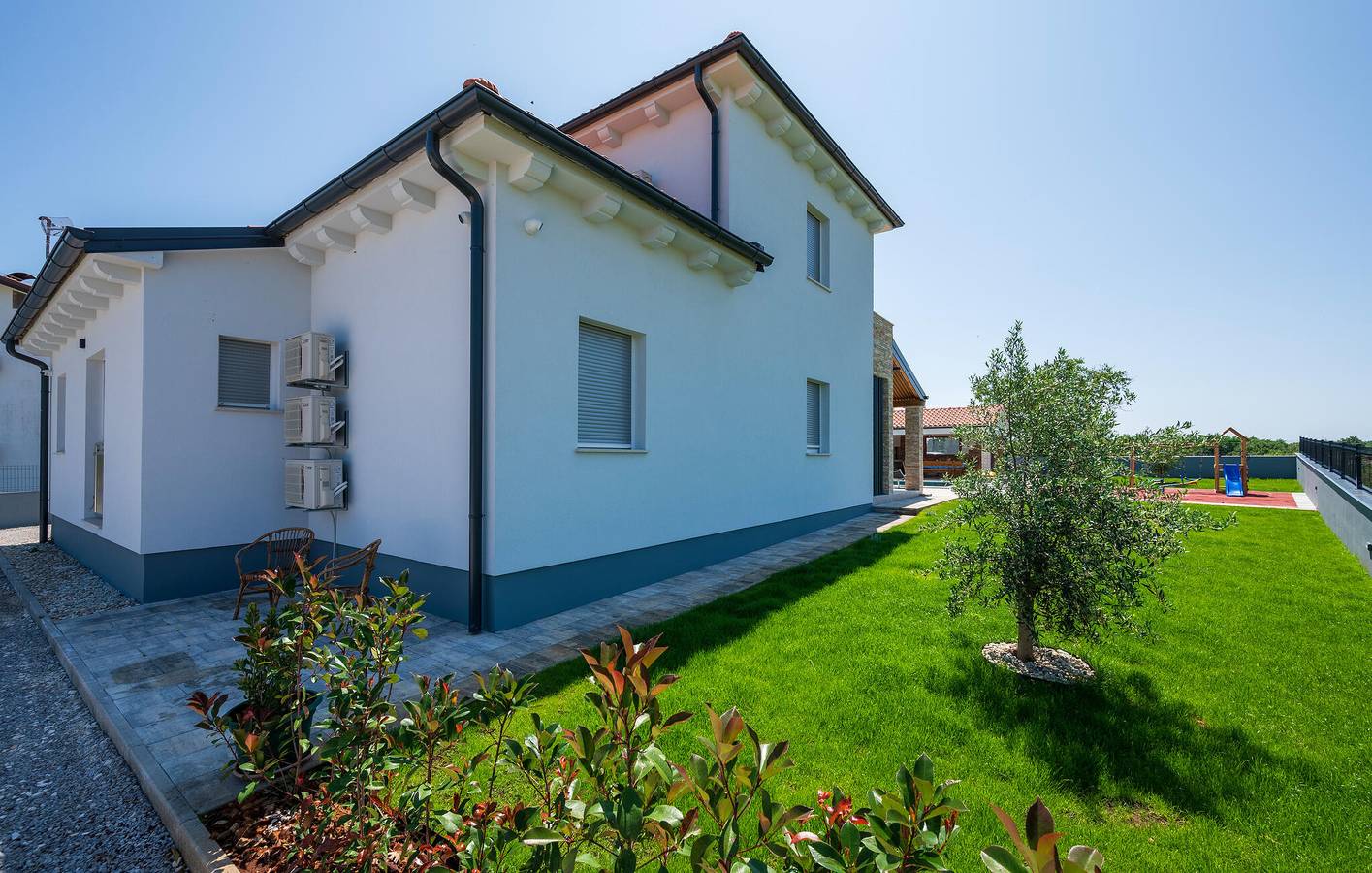 Charmante 2-Zimmer-Wohnung mit beheiztem Pool und Terrasse in der Nähe des Stadtzentrums von Kanfanar in Žminj, Zentralistrien
