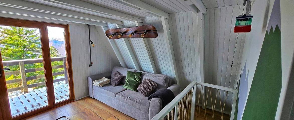 Gîte pour 8 personnes, avec jardin et vue, animaux acceptés à Ustou - 4