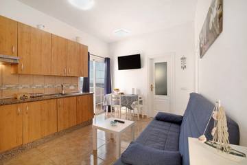 Apartment for 2 People in Arico, South Tenerife, Photo 3
