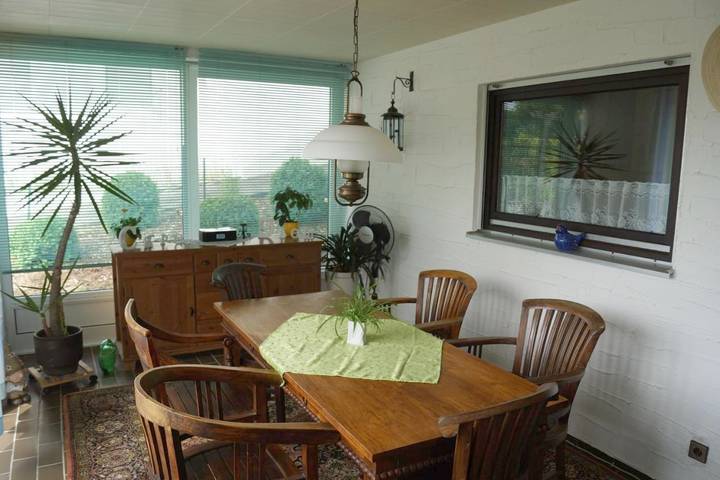 Ferienwohnung für 9 Personen, mit Terrasse und Garten sowie Ausblick