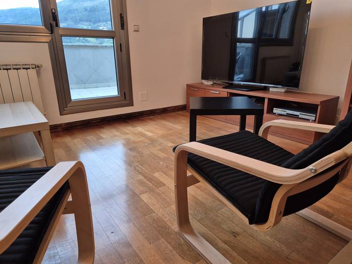 Gîte pour 4 personnes, avec terrasse à Oviedo - 3