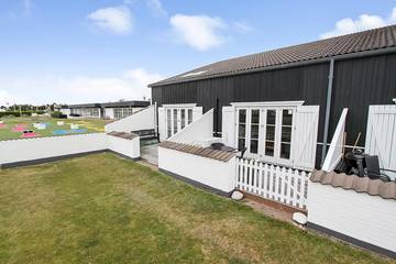 Ferienwohnung für 4 Personen, mit Sauna und Pool in Agger