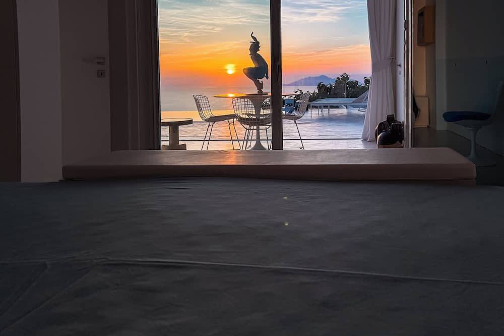 Villa Artistica located a 20-minute scenic walk from Anacapri. in Anacapri, Neapel Provinz