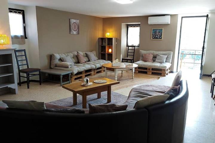 Location de vacances pour 8 personnes, avec piscine et balcon ainsi que jardin et vue à Générargues - 3