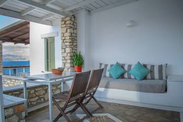 Villa for 6 People in Paros, Paros Regional Unit, Photo 1