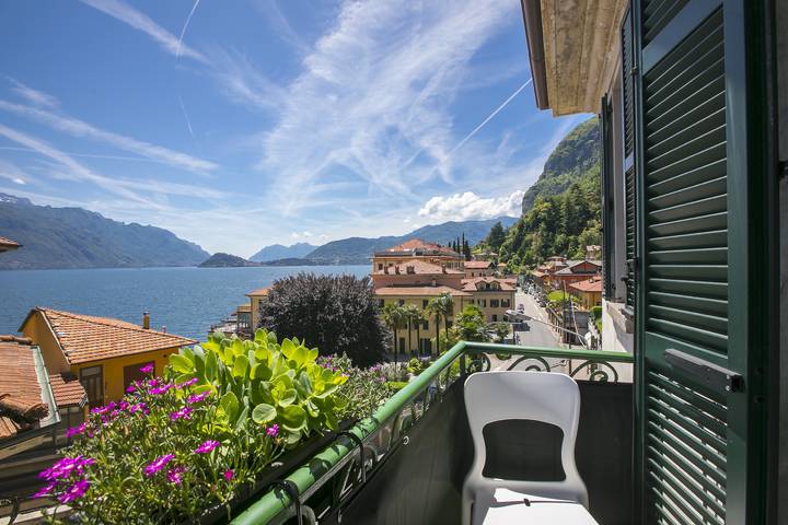 Ferienwohnung für 4 Personen, mit Balkon und Seeblick - 1