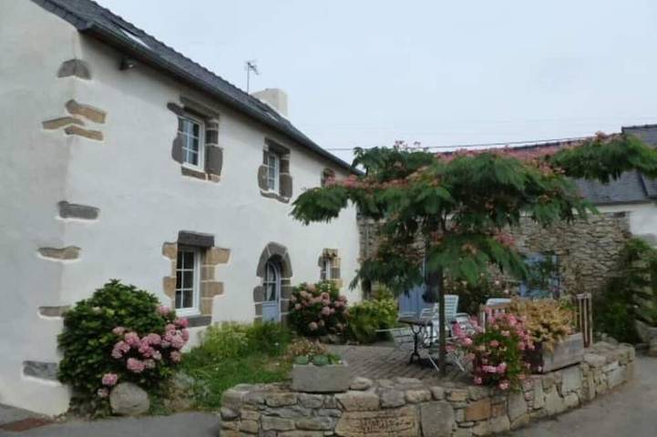 Gîte pour 5 personnes, avec terrasse et jardin