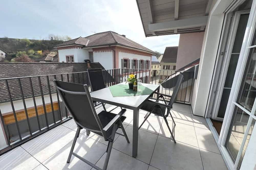 Ganze Wohnung, Ferienwohnung S8 Michaela mit 53qm, 1 Schlafzimmer, max. für 3 Personen in Endingen am Kaiserstuhl, Endingen