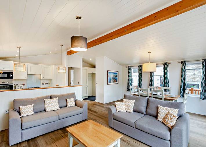Deluxe Lodge with parking, ensuite & decking in Camber Sands, Camber