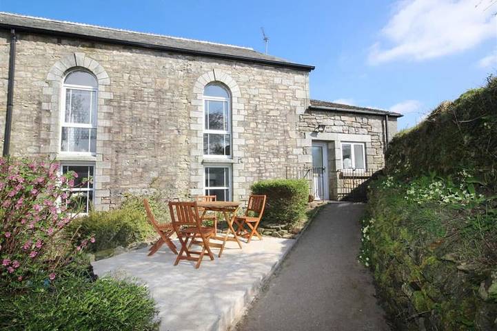 Cottage for 4 people, with garden in St. Breward