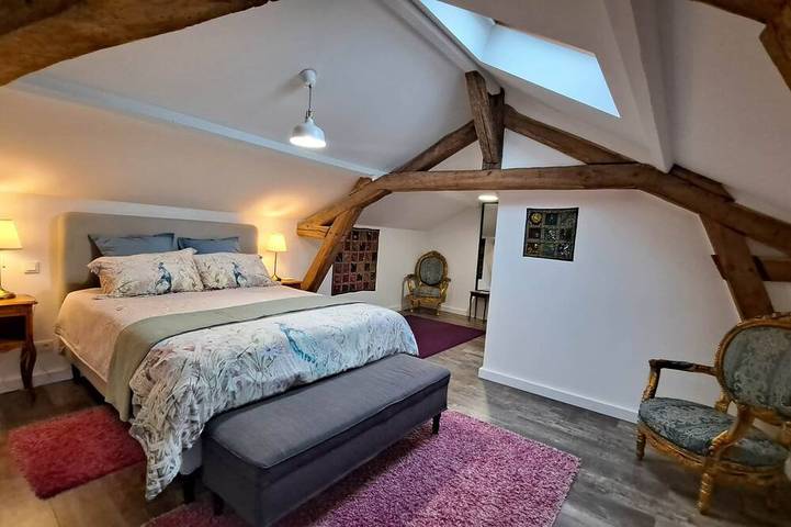 Location de vacances pour 4 personnes, avec terrasse et piscine à Chaveignes - 2