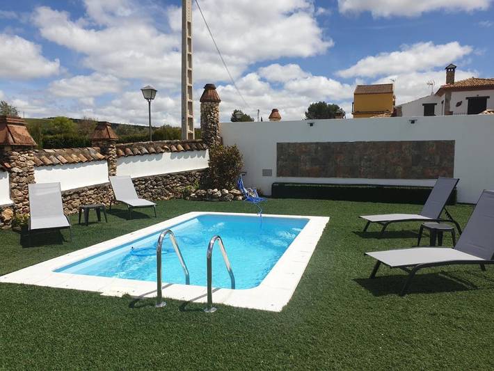 Chalet para 7 personas, con vistas además de piscina y jardín, Se admiten mascotas en Serranía de Ronda - 3