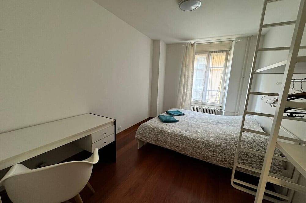Appartamento intero, Cozy apartment in Geneva in Ginevra, Lago Lemano