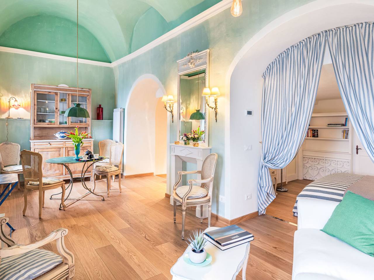 Ganze Wohnung, Kloster Parasio in Porto Maurizio, Imperia