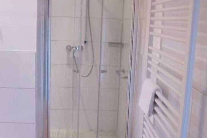 Ferienwohnung für 2 Personen, mit Sauna und Balkon in Lissendorf - 2