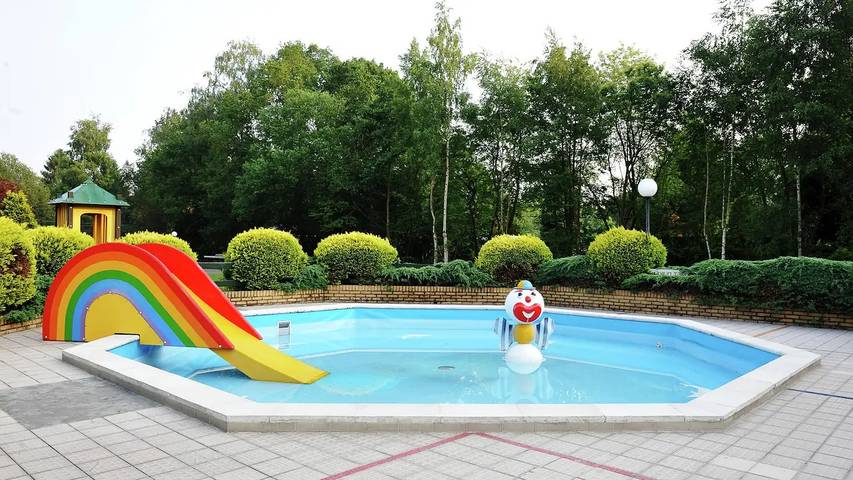 Location de vacances pour 4 personnes, avec piscine et jardin à Baarle-Nassau - 2