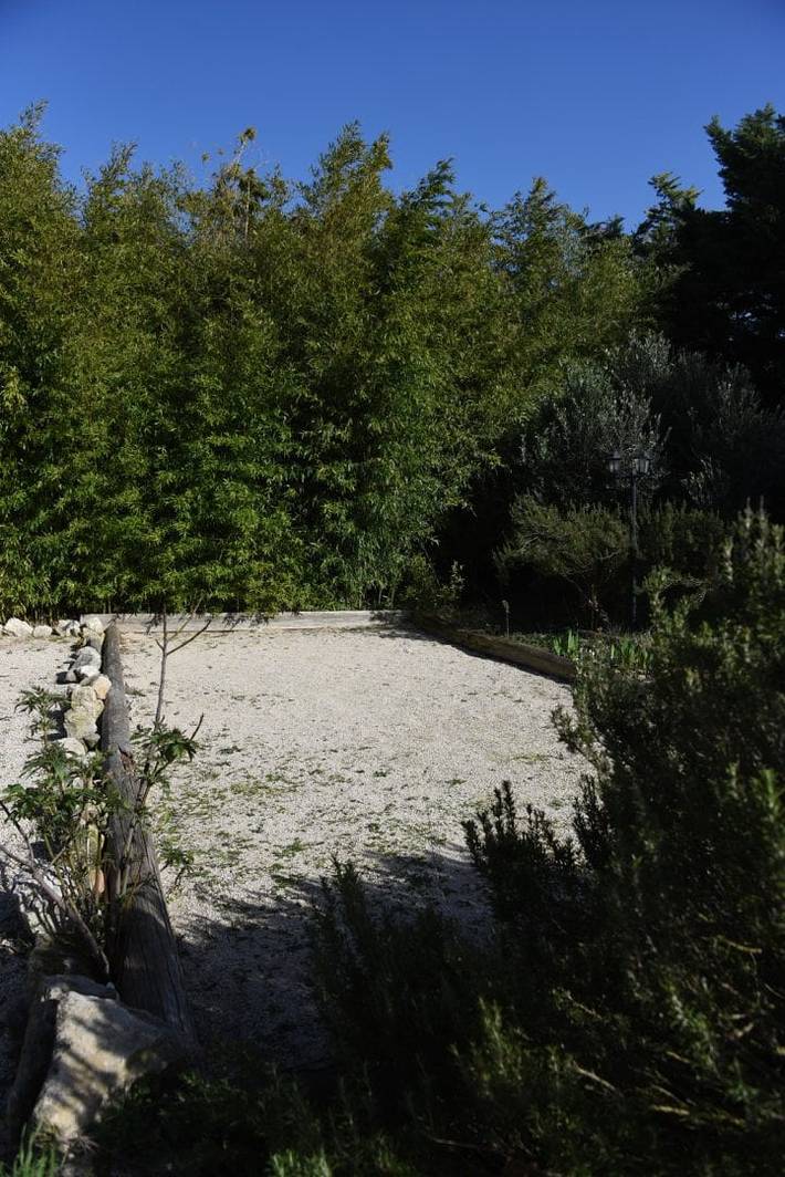 Location de vacances pour 2 personnes, avec piscine et jardin, animaux acceptés à Pernes-les-Fontaines - 4