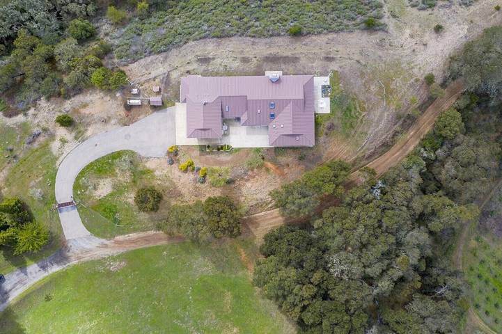 Vacation house for 15 people, with yard and terrace in Big Sur