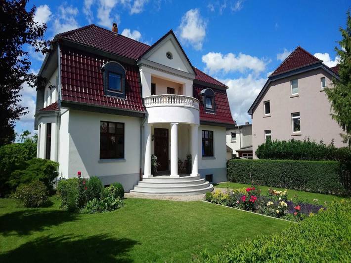 Ganze Ferienwohnung, Moltke-Villa - Fewo Moltke-Villa in Teterow, Mecklenburgische Seenplatte