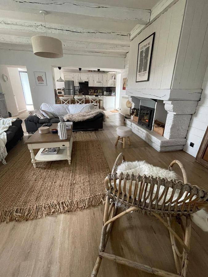 Location de vacances pour 11 personnes, avec balcon et vue à Brassac (Tarn)