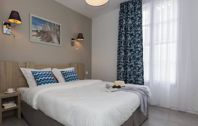 Gîte pour 6 personnes, avec terrasse ainsi que sauna et piscine à Rivedoux-Plage - 2