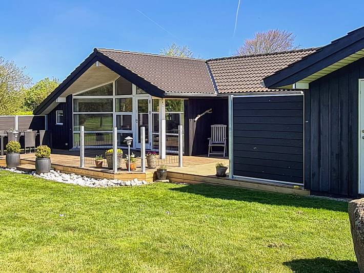 Ferienhaus für 6 Personen, mit Terrasse in Nordborg