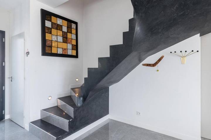 Location de vacances pour 6 personnes, avec vue ainsi que piscine et jardin à Saint-Aunès - 4