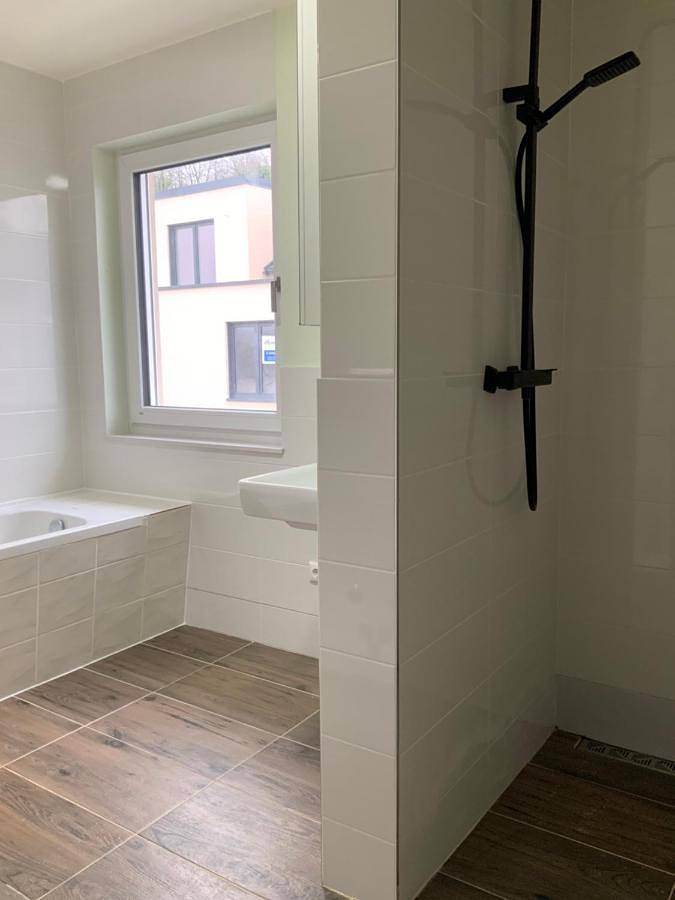 Ferienhaus für 8 Personen, mit Garten und Ausblick