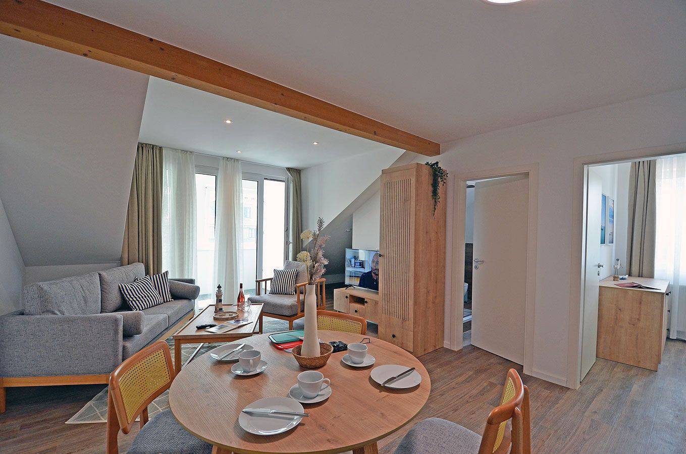 Apartamento entero, Appartementanlage in ruhiger Lage, nur 80 Meter zum Wasser mit 2 Schlafzimmer in Dranske, Rügen
