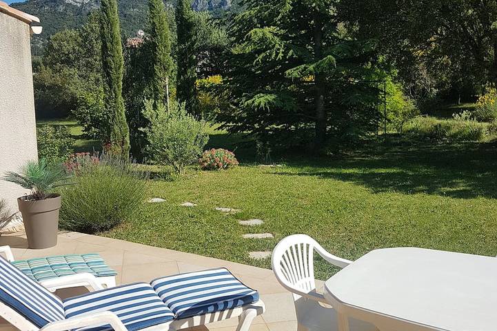 Villa pour 4 personnes, avec jardin