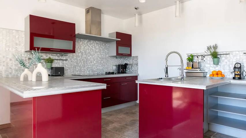 Location de vacances pour 11 personnes, avec Terrasse ainsi que Jardin et Piscine à Biot - 3