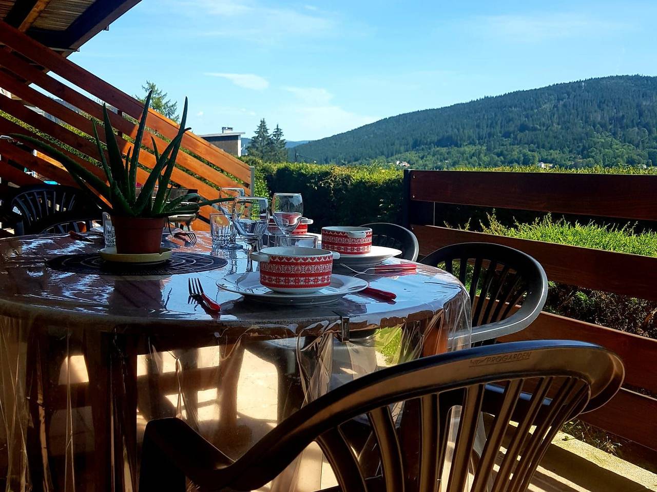 Apartamento entero, Apartamento acogedor con parking y terraza en Gérardmer in Gérardmer, Parque natural regional de los Ballons des Vosges