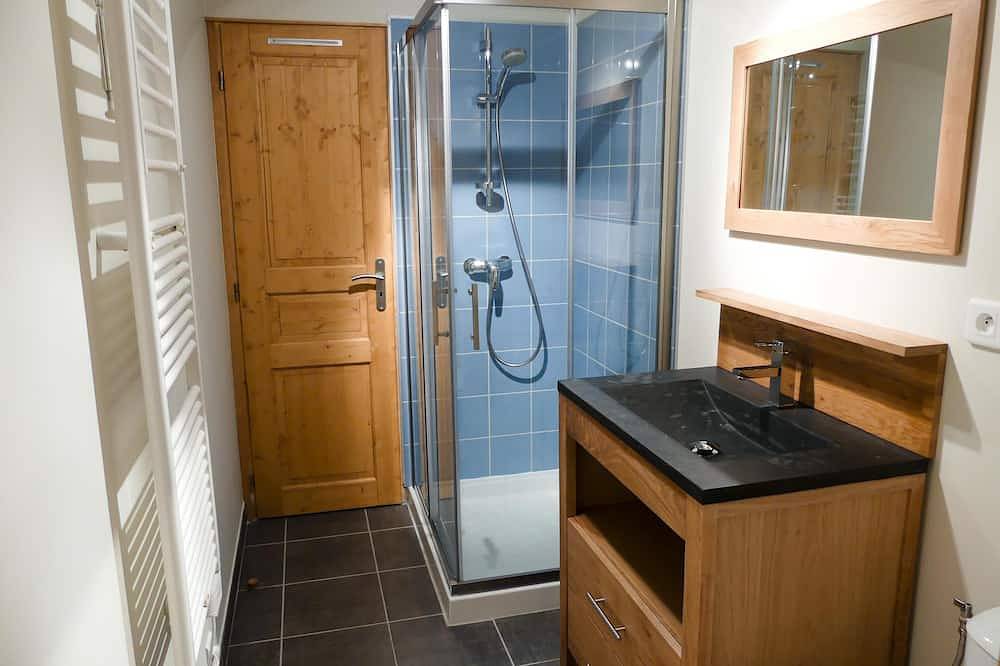 Entire apartment, Cosy studio for two in the heart of the Jura mountains in Lamoura, Parc naturel régional du Haut-Jura