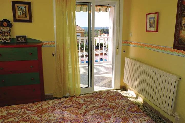 Villa avec piscine privée, A 7 minutes de la plage et à seulement 15 Kms De Port Aventura, in El Catllar, Costa Dorada