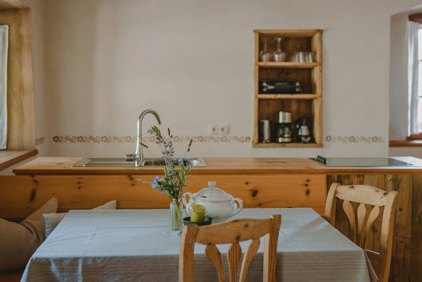 Appartamento intero, Appartamento 'Hof Neuhaus Platzerer Jöchl' con vista montagne, giardino e Wi-Fi in Plazzoles, Tesimo