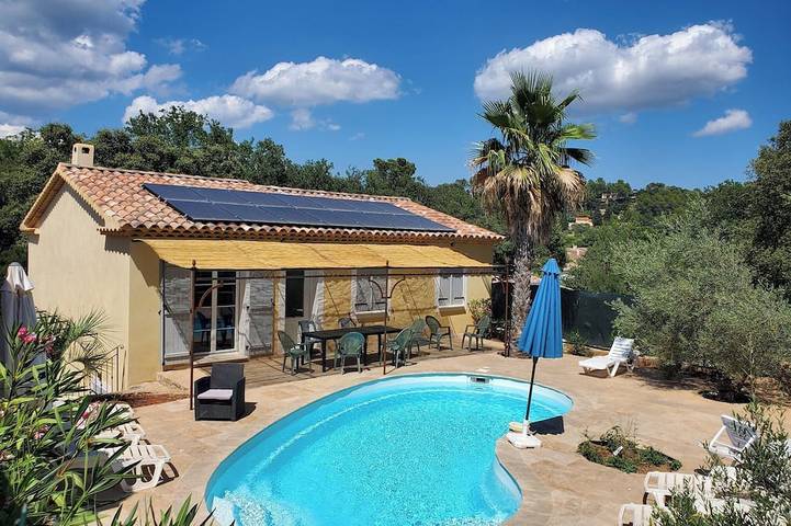 Villa pour 22 personnes, avec terrasse et jardin, animaux acceptés - 1
