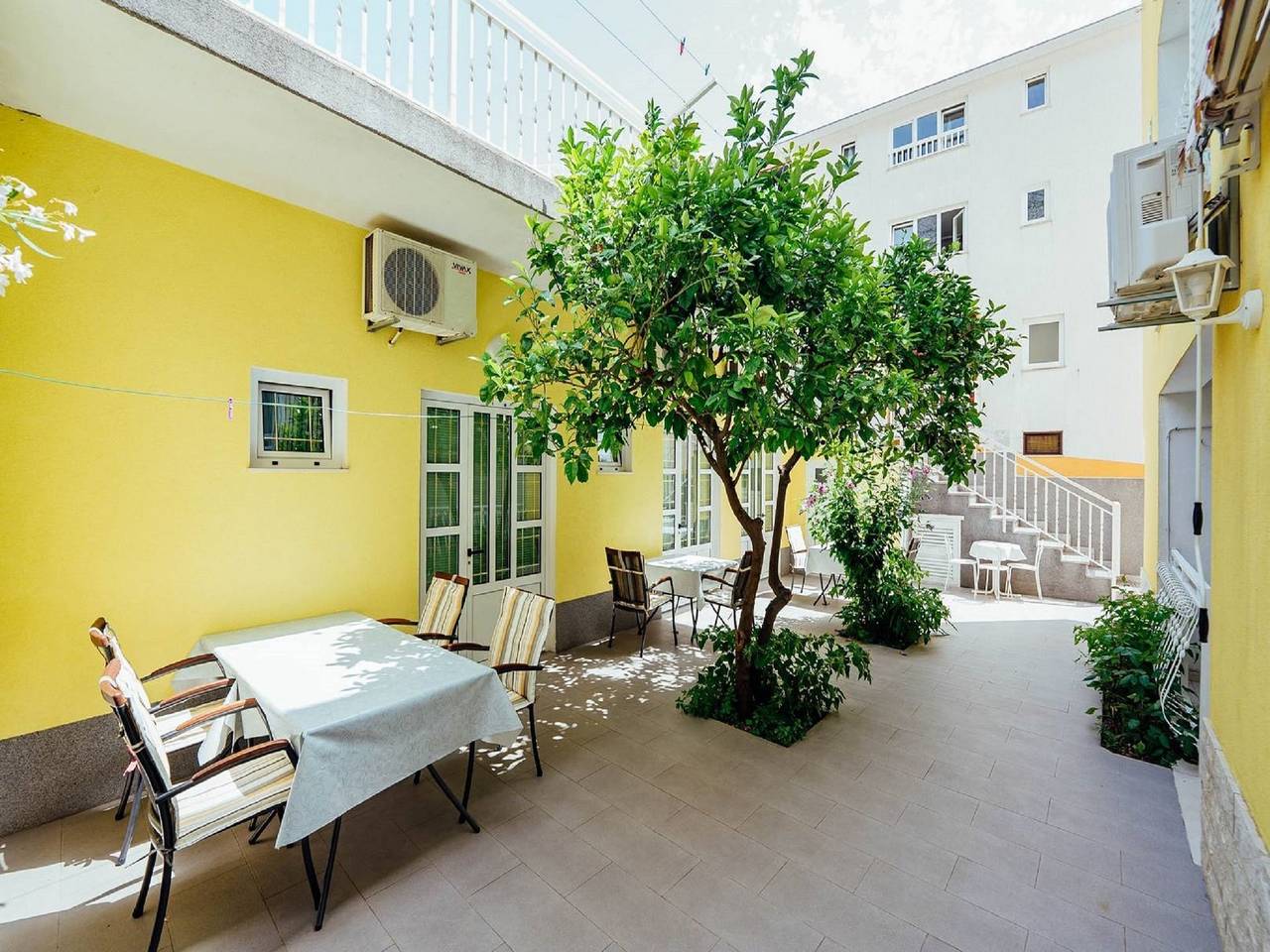 Ganze Wohnung, Apartments Pezo - Studio apartment ( Tina 1 ) in Baska Voda, Makarska Riviera