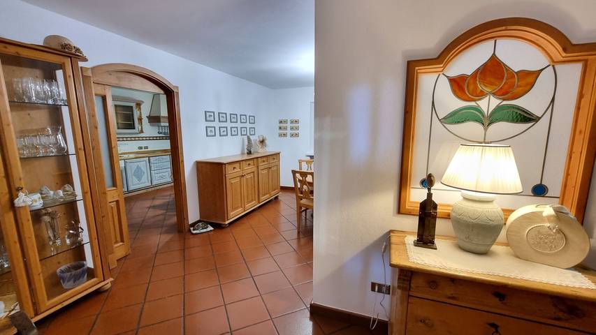 Gîte pour 8 personnes, avec terrasse à Campitello di Fassa - 3