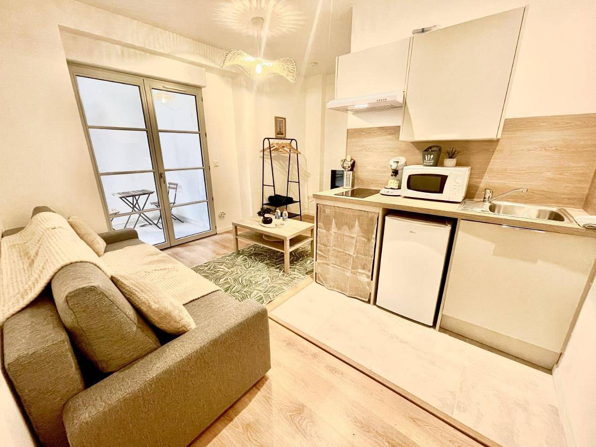 Appartement entier, One-Bedroom Apartment in Cavaillon, Parc naturel régional du Luberon