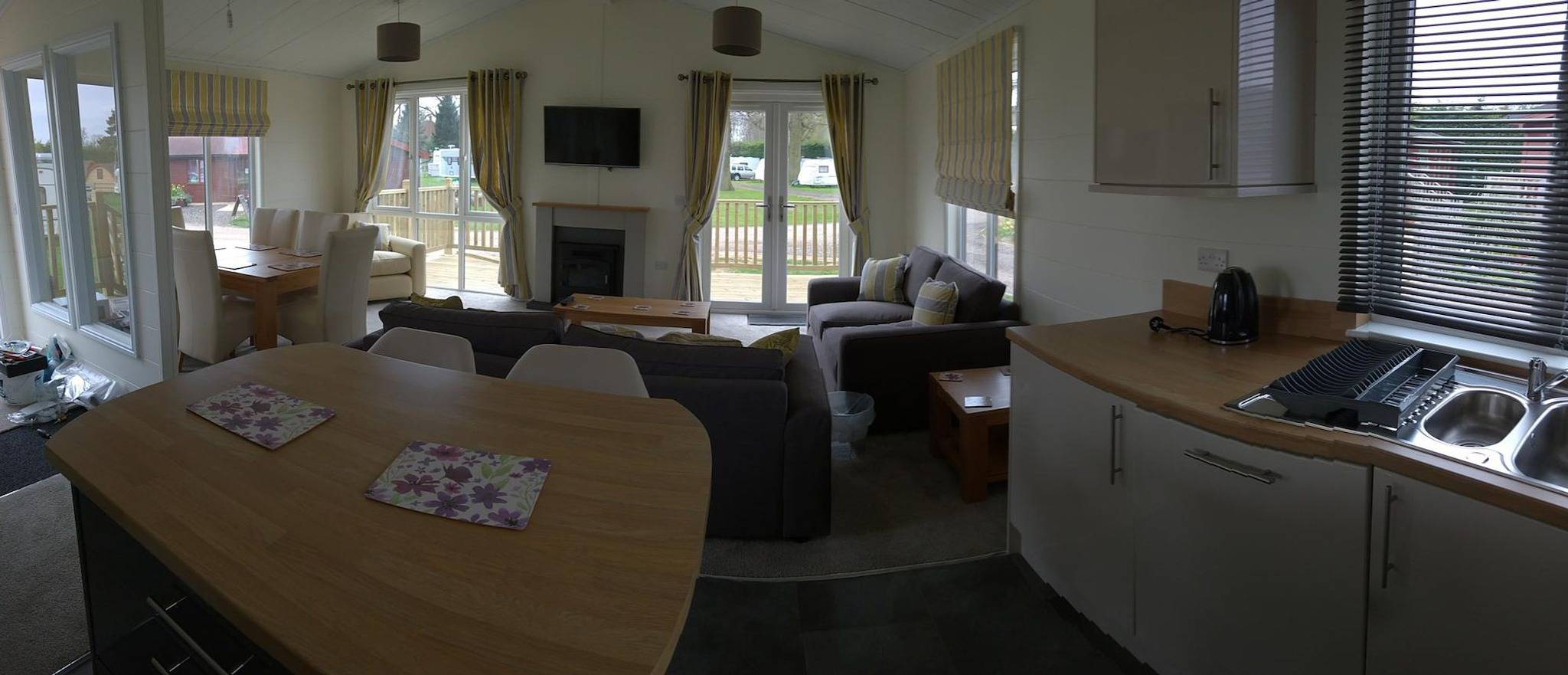 Entire studio, Three Bedroom Lodge 4 in North Runcton, Norfolk