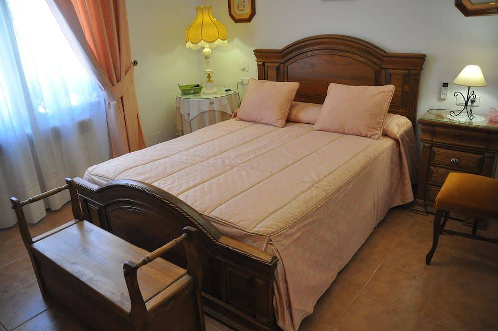 Spot spot in Villanueva de los Infantes, Ciudad Real Province