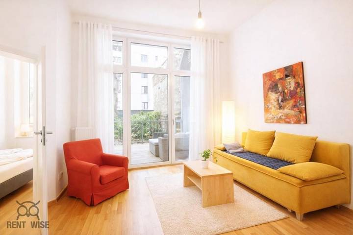 Ferienwohnung für 4 Personen, mit Balkon und Terrasse sowie Garten und Ausblick in Wien