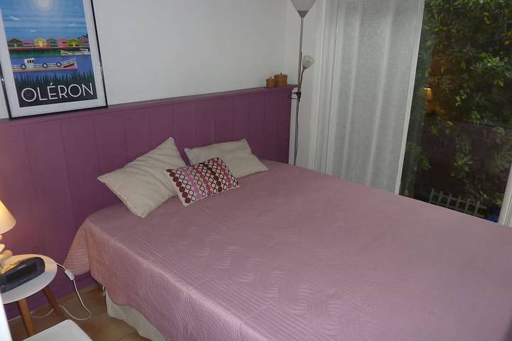 Location de vacances pour 6 personnes, avec terrasse et jardin à La Brée-les-Bains - 2